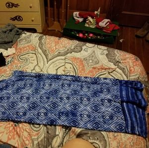 🎊LAST MARK DOWN! Blue and white wide leg pants